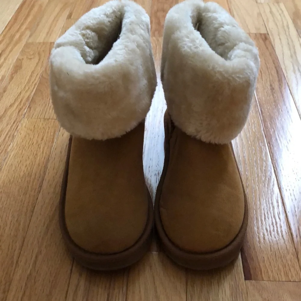 Ingaro Boots - Picture 1 of 9